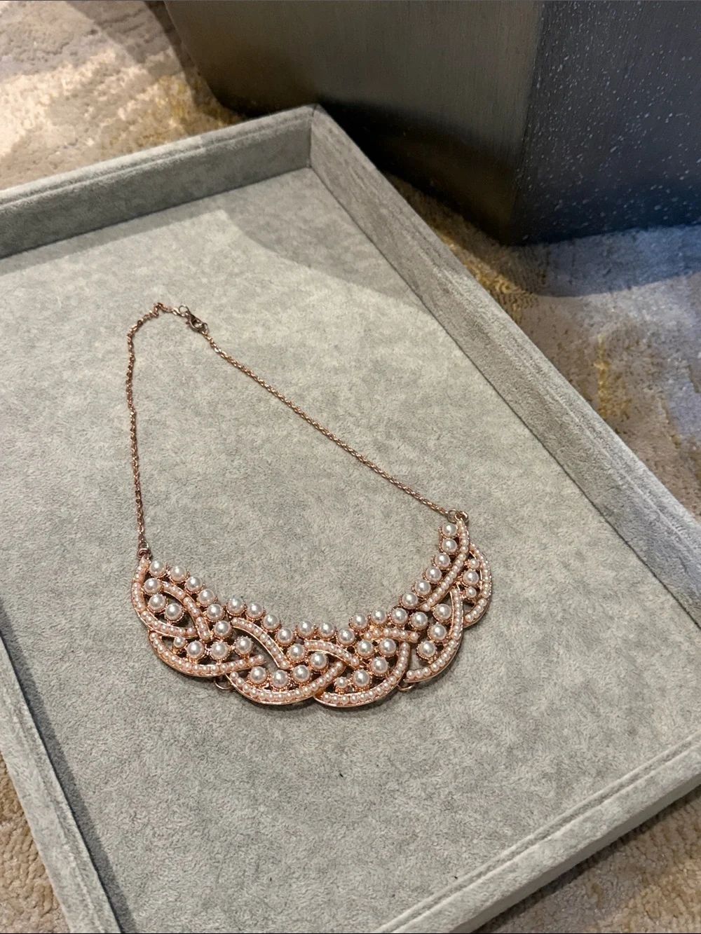 Elegant Pearl Cluster Necklace in Rose Gold